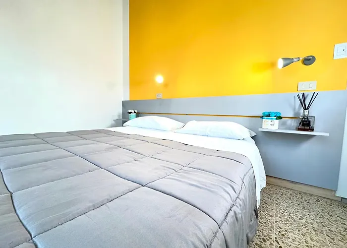 Hotel The Sea - 3 Minuti Dalla 2*