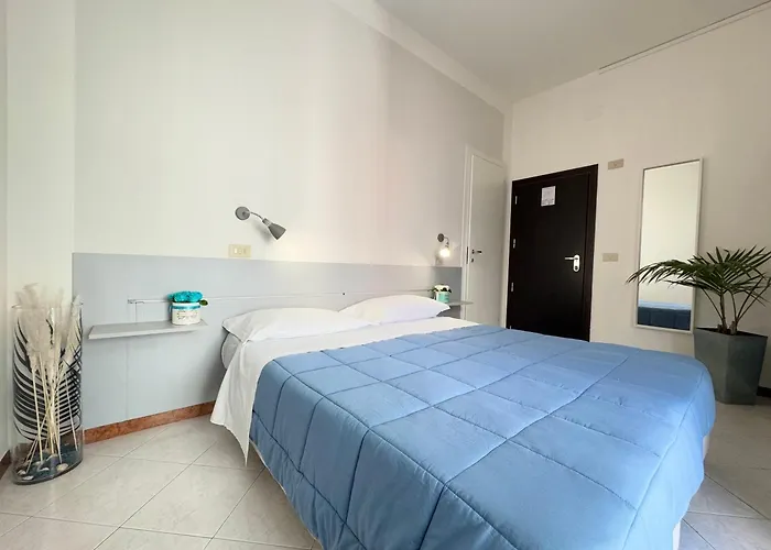 The Sea - 3 Minuti Dalla Hotel 2*