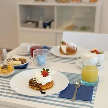 The Sea - 3 Minuti Dalla Ρίμινι