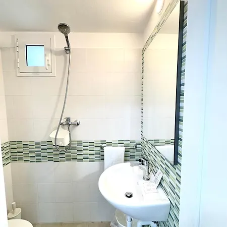 The Sea - 3 Minuti Dalla Otel