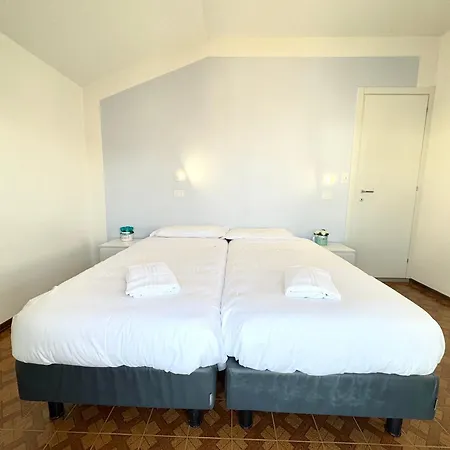 The Sea - 3 Minuti Dalla