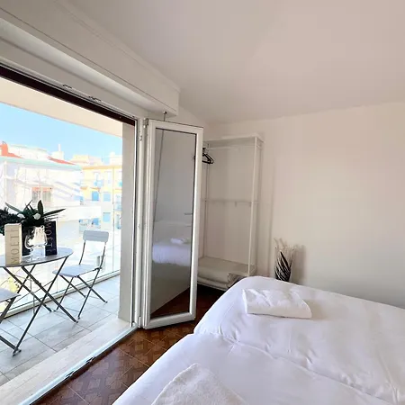 The Sea - 3 Minuti Dalla