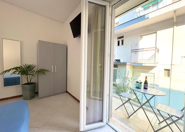 The Sea - 3 Minuti Dalla 호텔 리미니