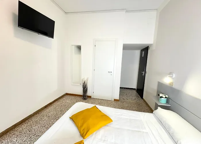 The Sea - 3 Minuti Dalla 2*